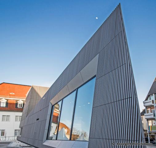 Gebäude des Museum Alzey mit Turm - Foto von © Annegret Hirschmann