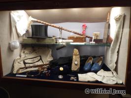 Historische Kleidung & Accessoires aus früheren Zeiten - Foto von Wilfried Jung